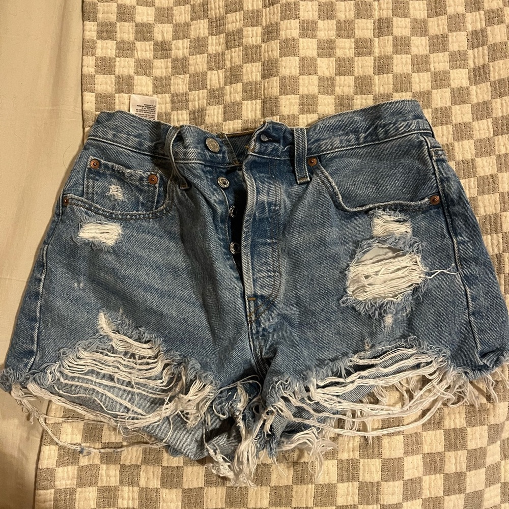 Distressed Levi’s 501 Women's Shorts